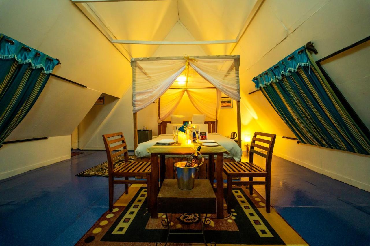 La La Land Resort Goa By Spicy Mango ปาโลเลม ภายนอก รูปภาพ