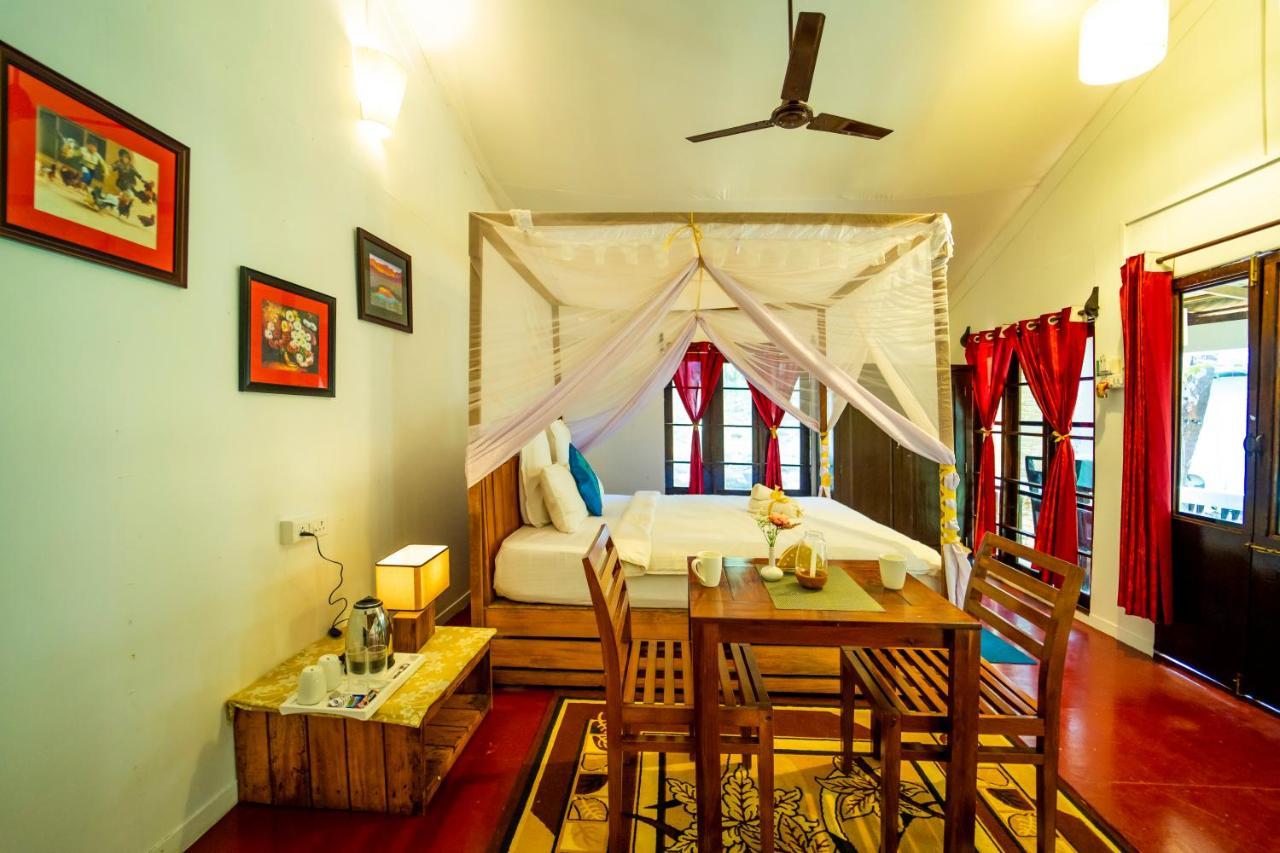 La La Land Resort Goa By Spicy Mango ปาโลเลม ภายนอก รูปภาพ