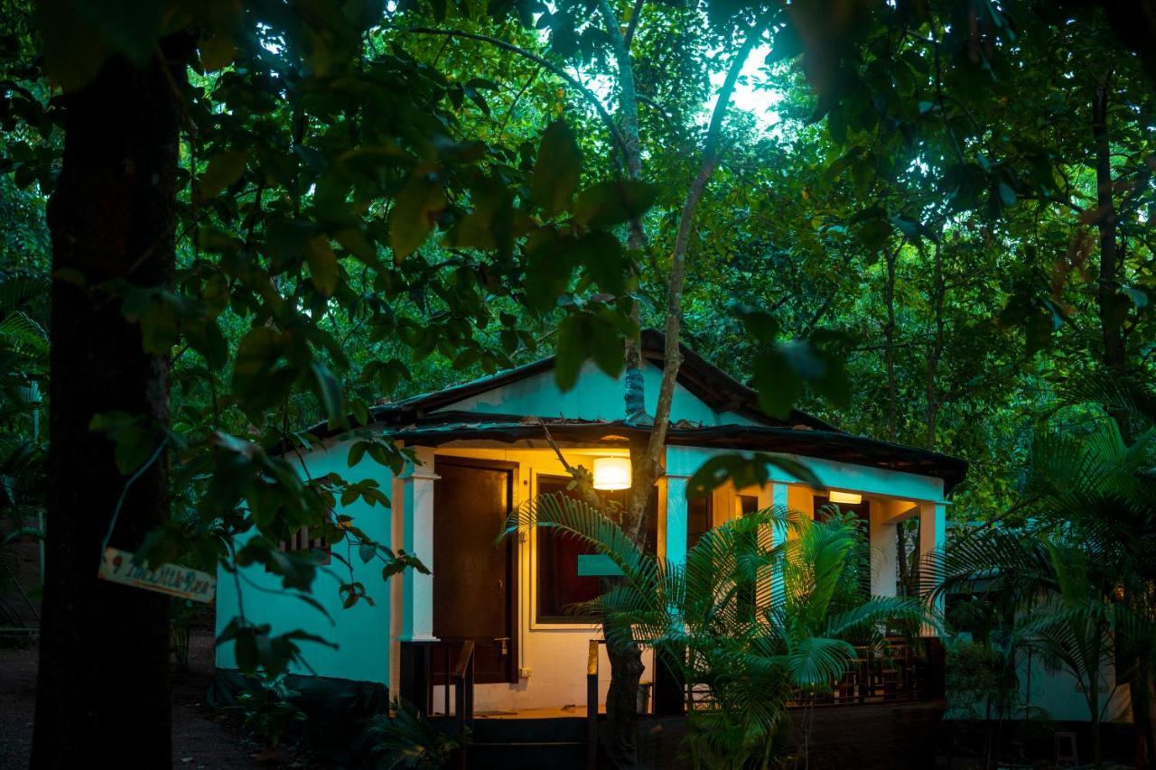 La La Land Resort Goa By Spicy Mango ปาโลเลม ภายนอก รูปภาพ