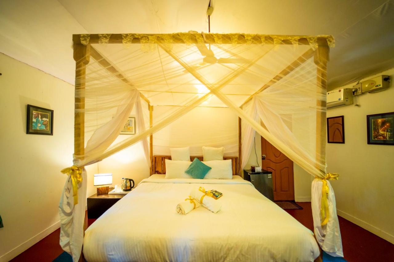 La La Land Resort Goa By Spicy Mango ปาโลเลม ภายนอก รูปภาพ