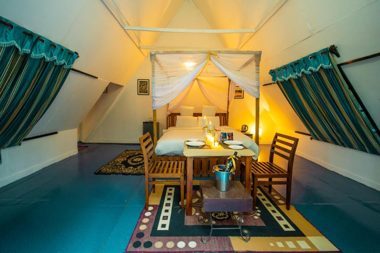 La La Land Resort Goa By Spicy Mango ปาโลเลม ภายนอก รูปภาพ